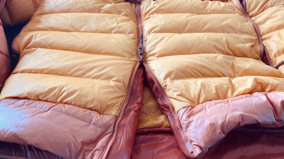 AlpLoft- Two-way front zipper. 