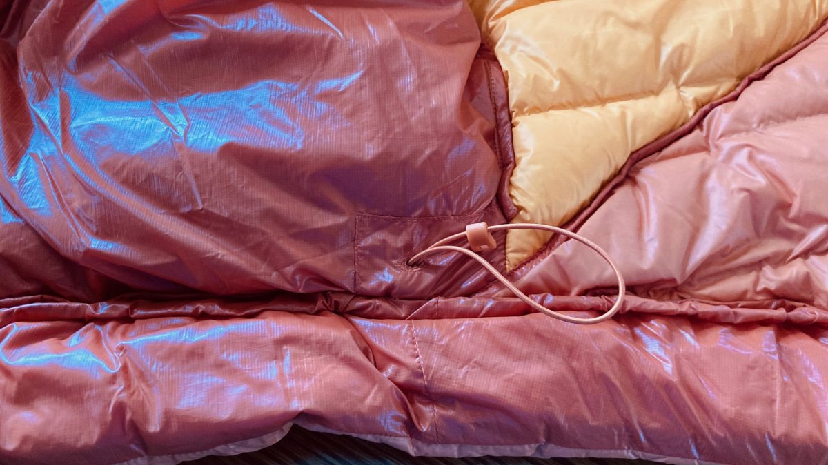 Adjustable hem: Patagonia AlpLoft