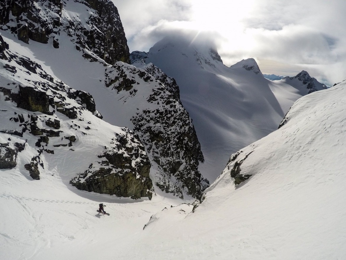 Splitboarding Aussie Couloir.