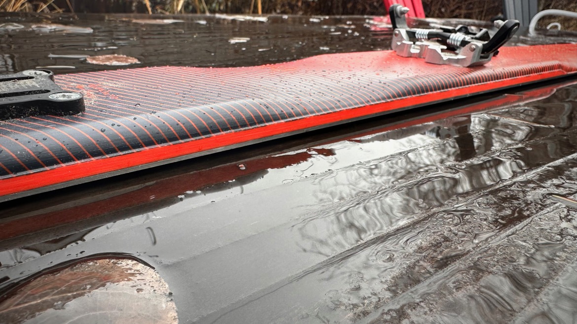 Dinding samping: Fischer Transalp 86 Karbon.