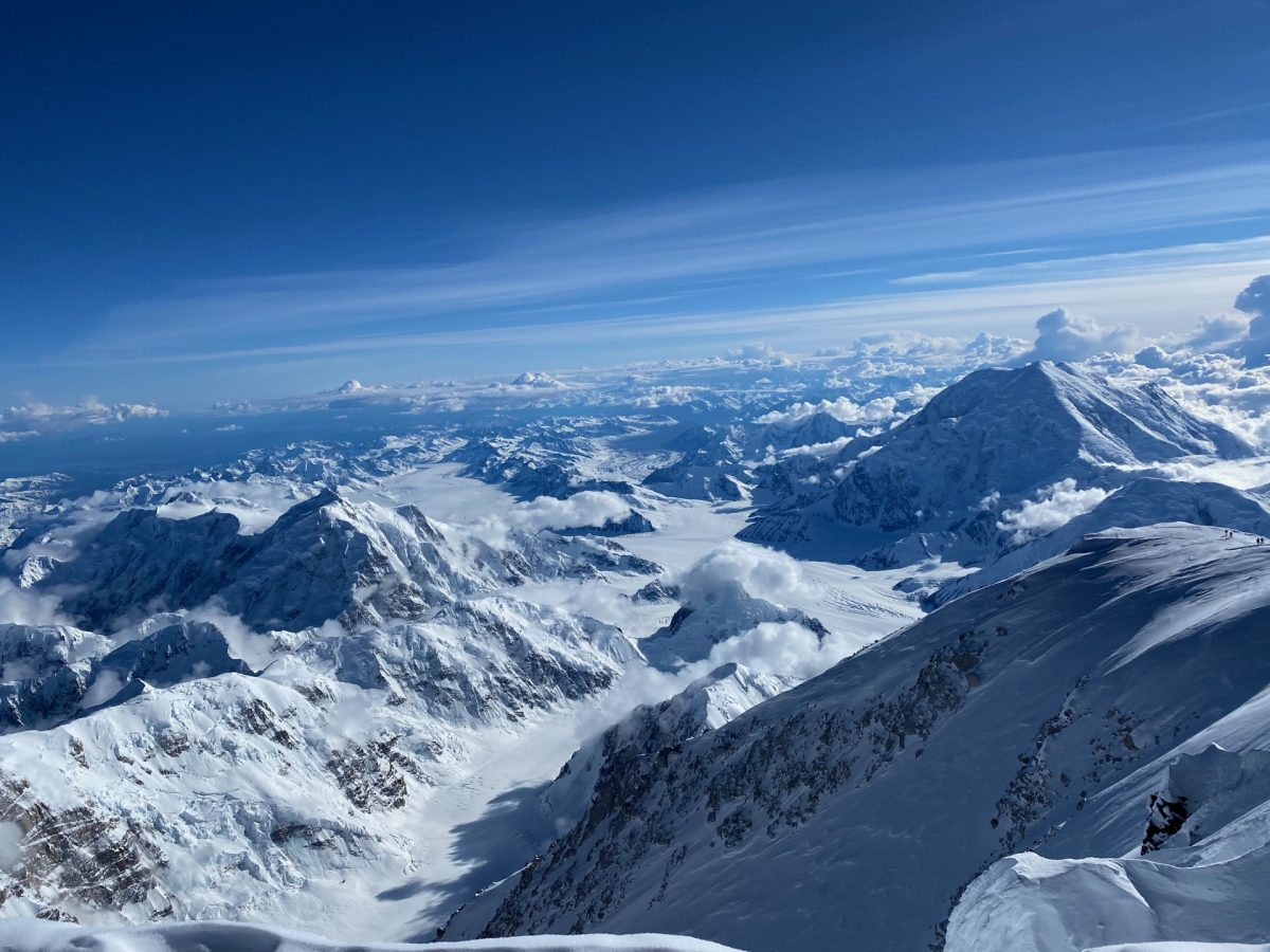 Clear skies in the Central Alaska Range.